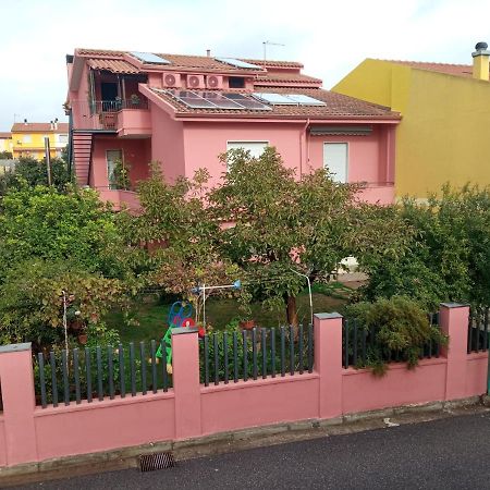 Corona Bed & Breakfast ซาร์ดารา ภายนอก รูปภาพ