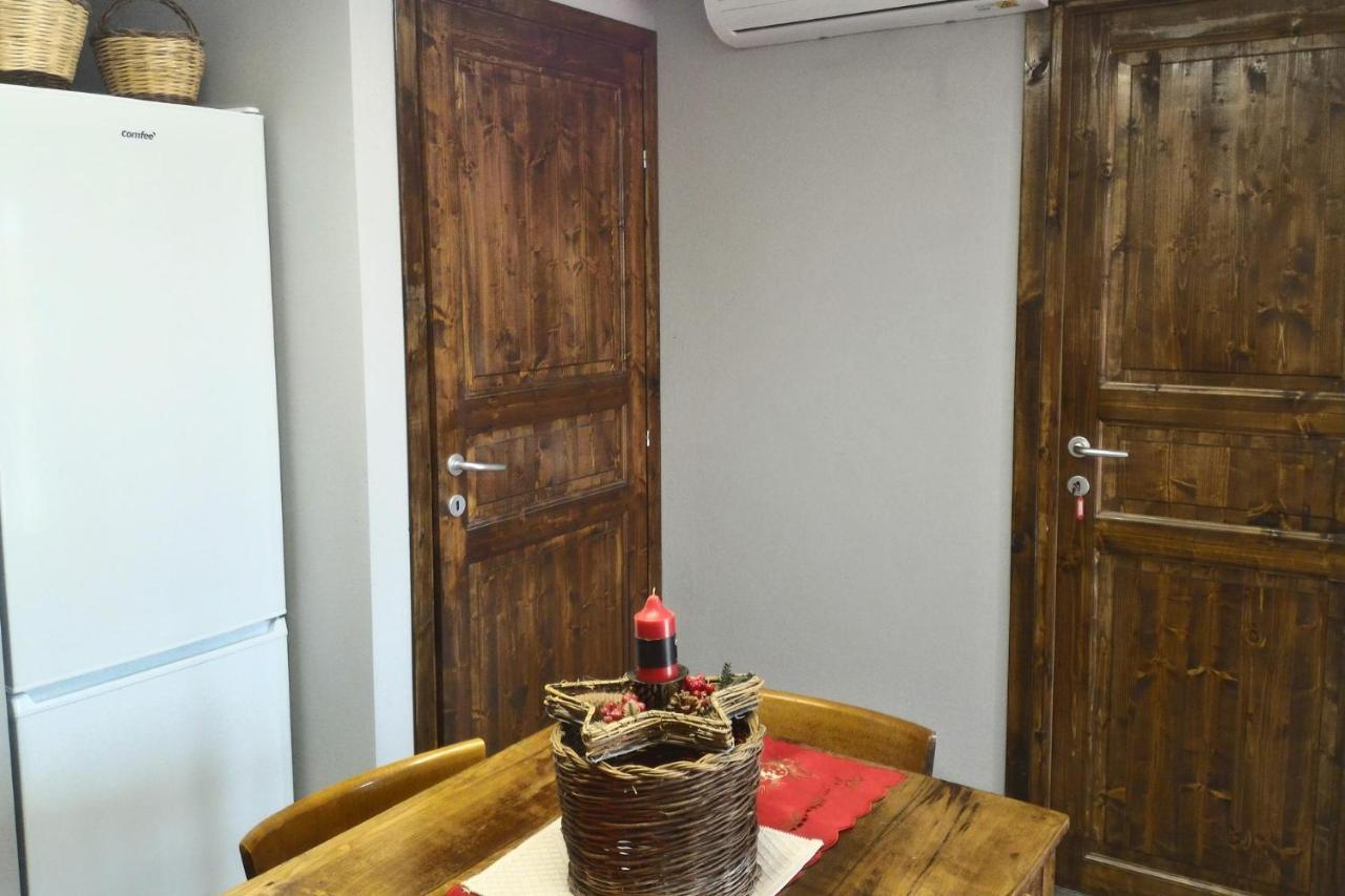 Corona Bed & Breakfast ซาร์ดารา ภายนอก รูปภาพ