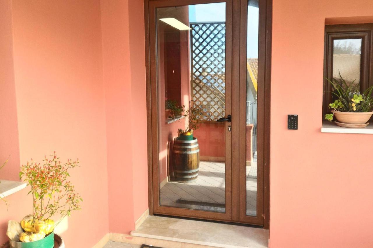 Corona Bed & Breakfast ซาร์ดารา ภายนอก รูปภาพ